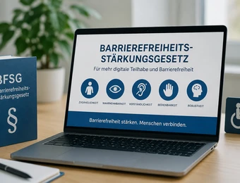 Laptop mit Bildschirmtext 'Barrierefreiheitsstärkungsgesetz' und Icons; daneben blaues BFSG-Buch und Rollstuhlsymbol.