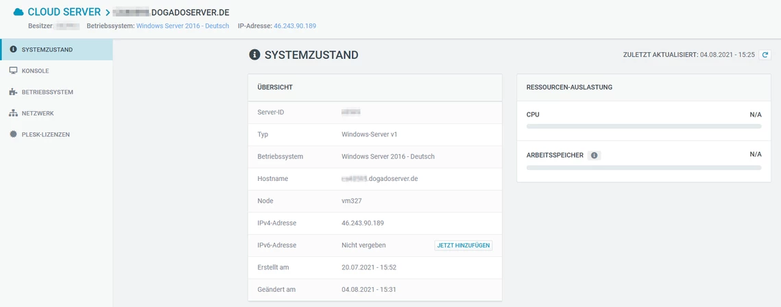 Screenshot eines Server-Dashboards: linke Navigation, mittleres Fenster SYSTEMZUSTAND mit Server-Details, rechts Auslastung.